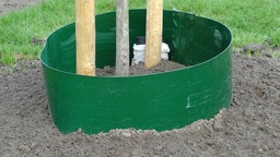[137.390] Giessrand HDPE grün 2 mm, 25 m lang 30 cm breit